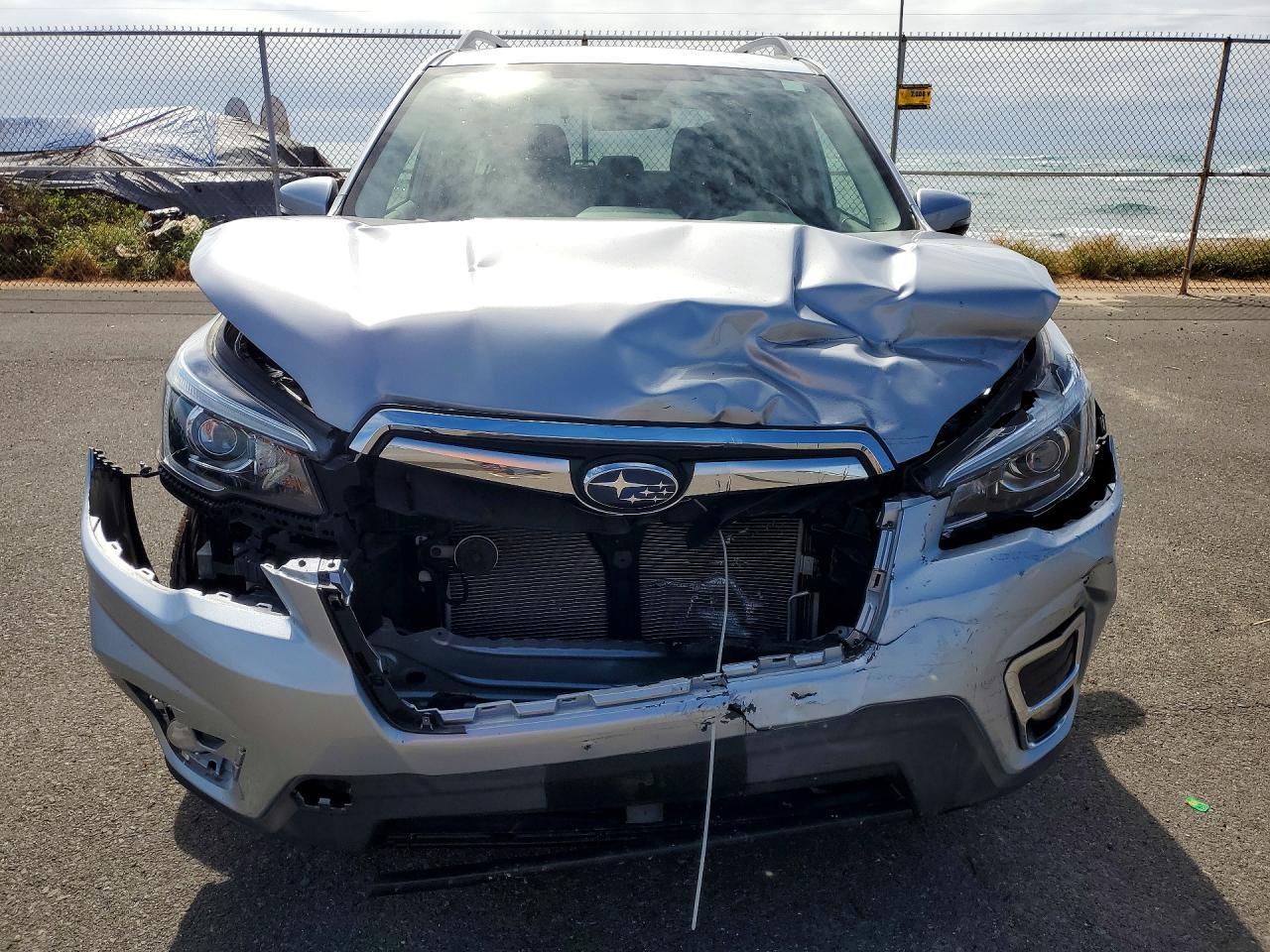 2020 SUBARU FORESTER