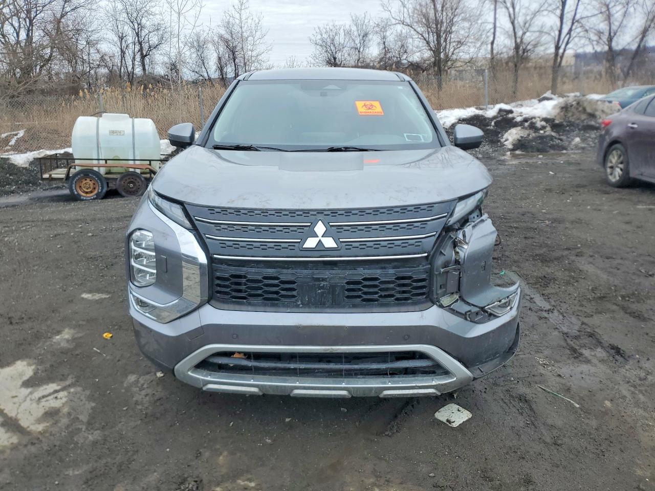 2022 MITSUBISHI outlander
