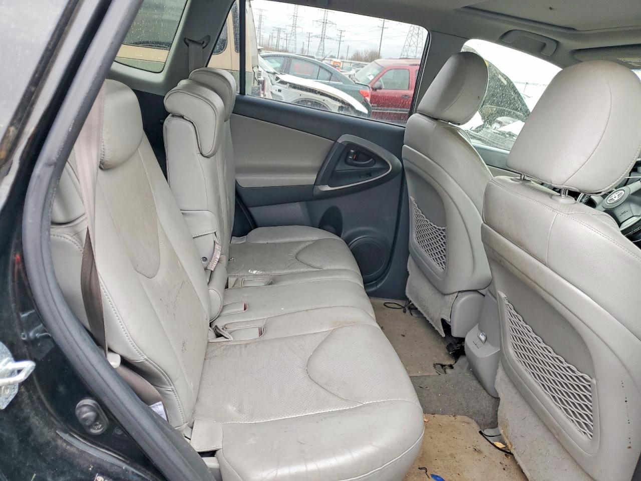 2010 TOYOTA RAV4