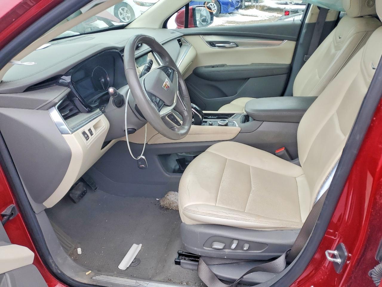 2021 CADILLAC XT5