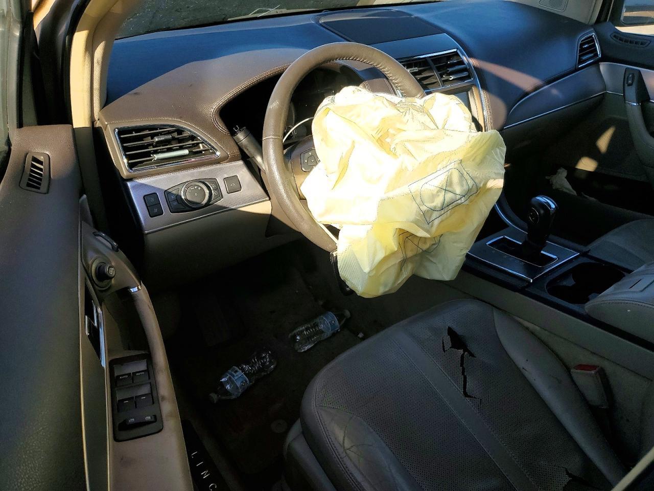 2011 LINCOLN MKX