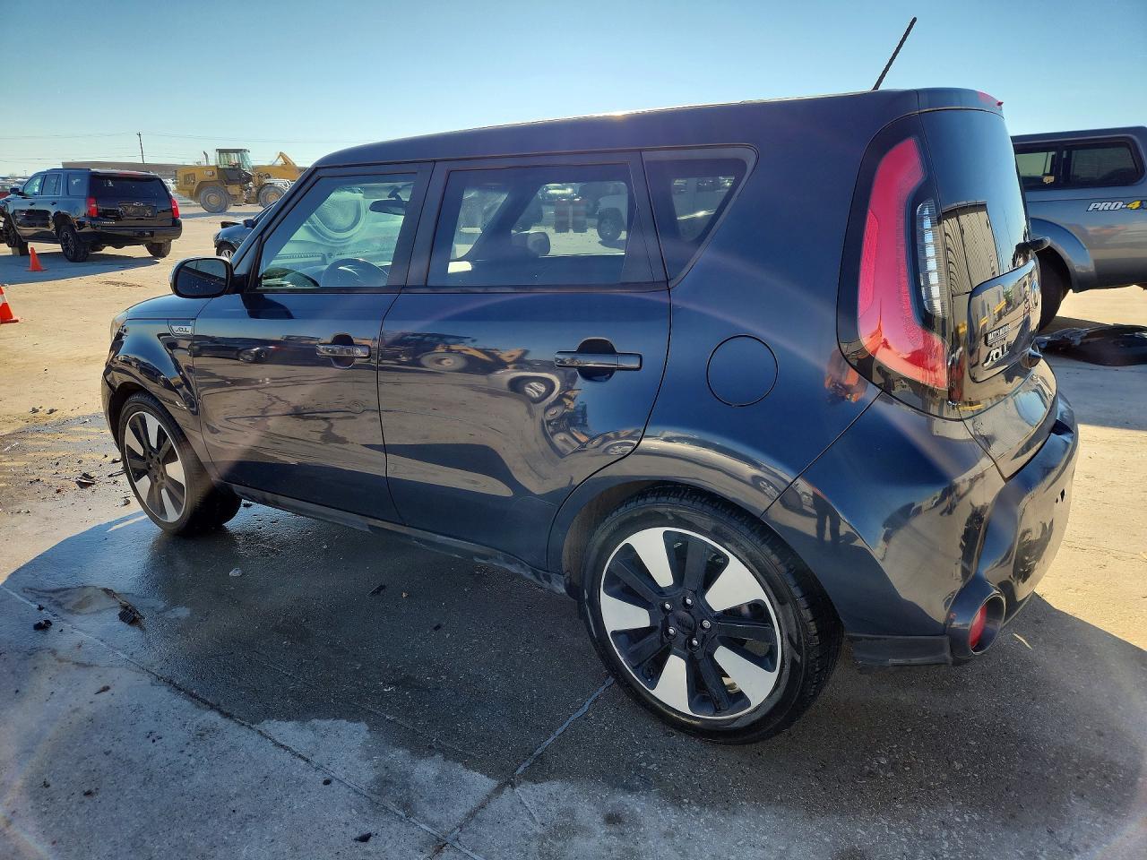 2015 KIA SOUL