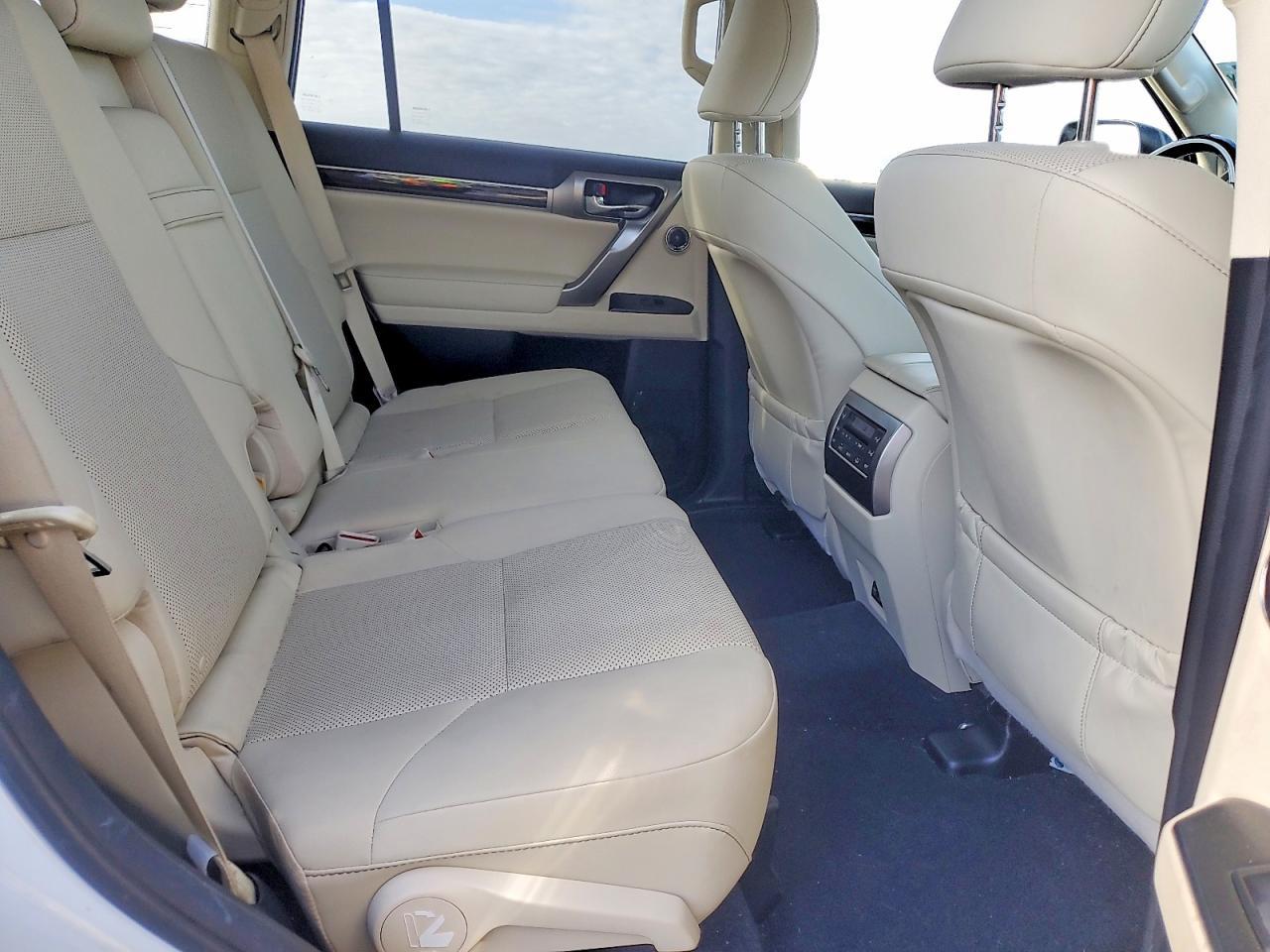 2022 LEXUS GX 460