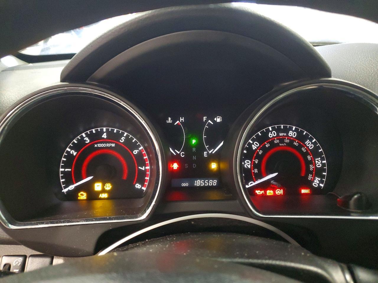 2011 TOYOTA HIGHLANDER