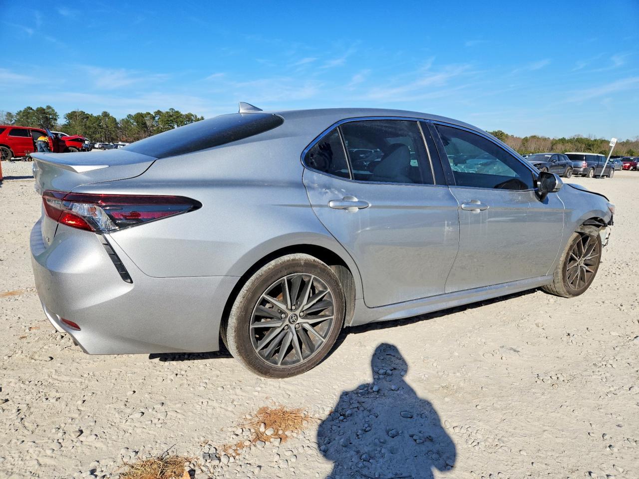 2023 TOYOTA CAMRY