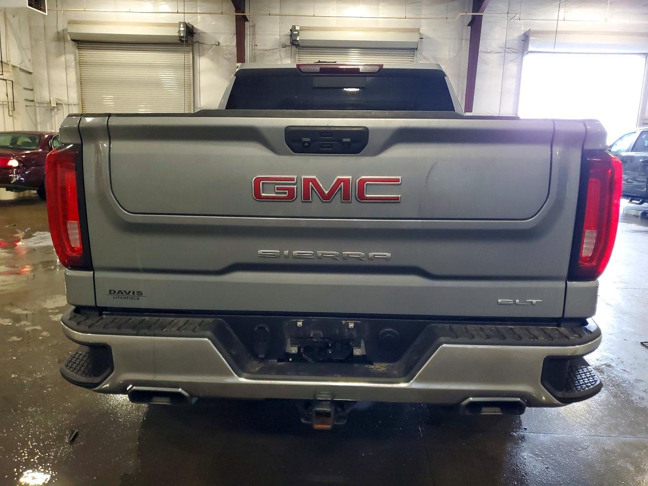 2023 GMC Sierra