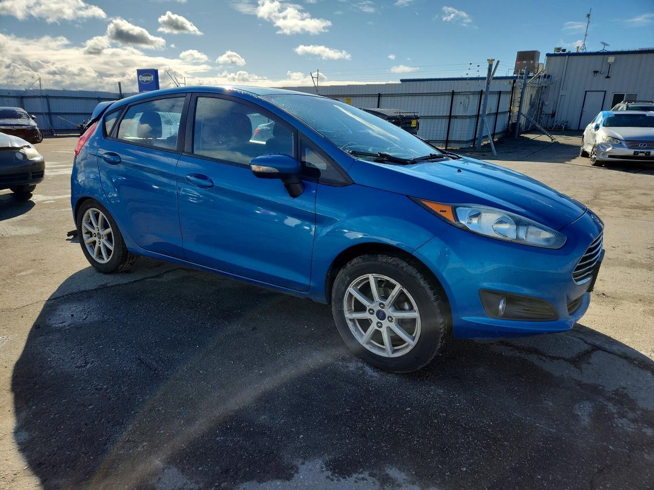 2014 FORD Fiesta