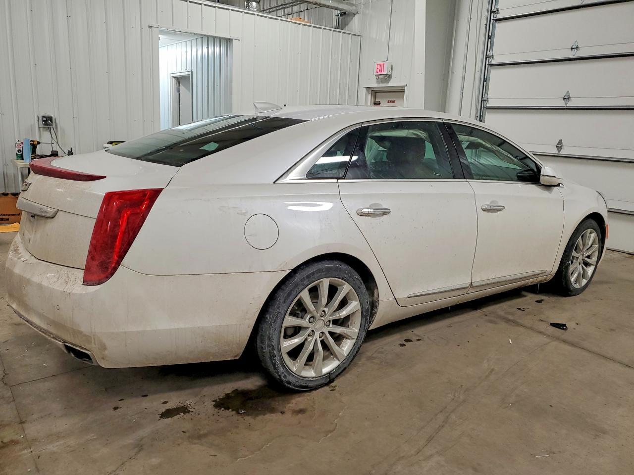 2017 CADILLAC XTS