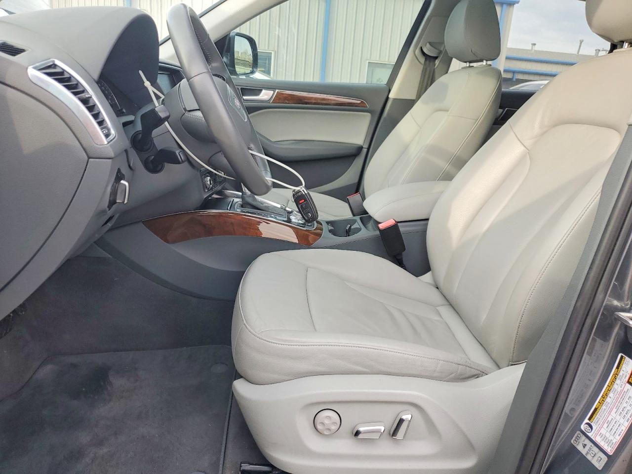 2015 AUDI Q5