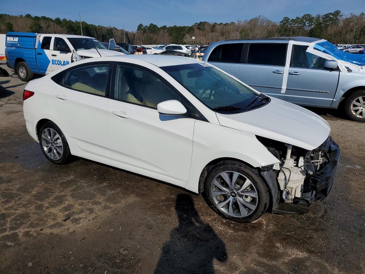 2014 HYUNDAI ACCENT