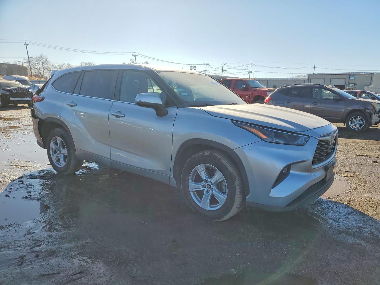 2023 TOYOTA HIGHLANDER