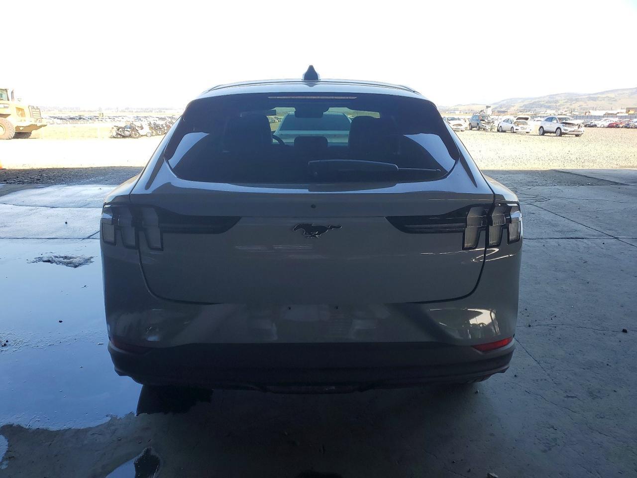 2025 FORD Mustang Mach-E
