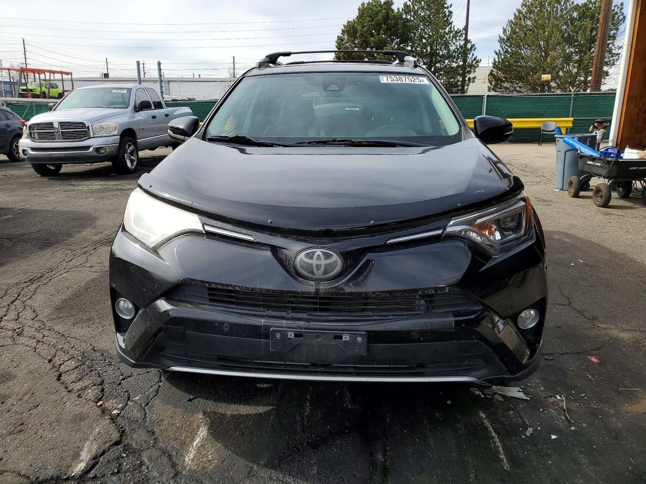 2016 TOYOTA RAV4