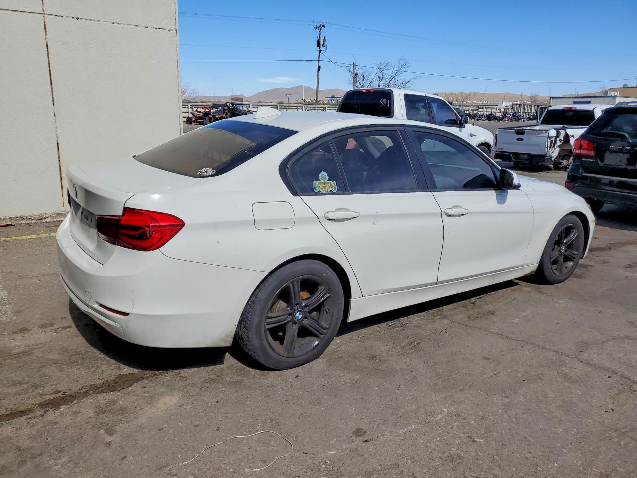 2013 BMW 3 SERIES