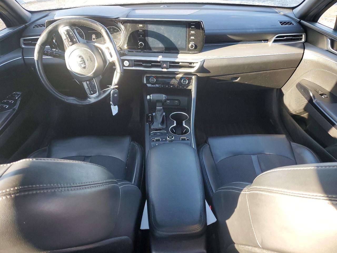 2021 KIA K5