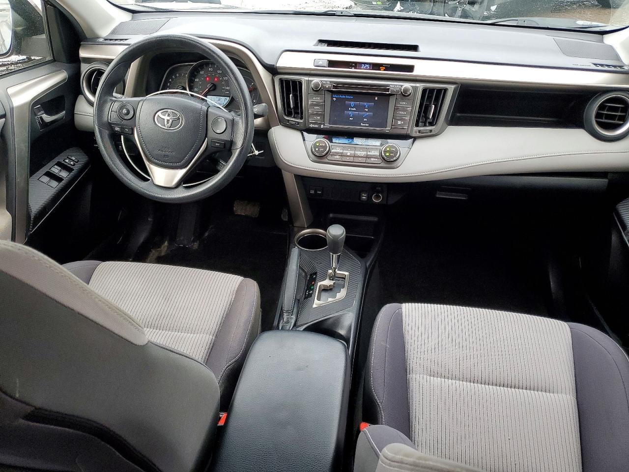 2015 TOYOTA RAV4