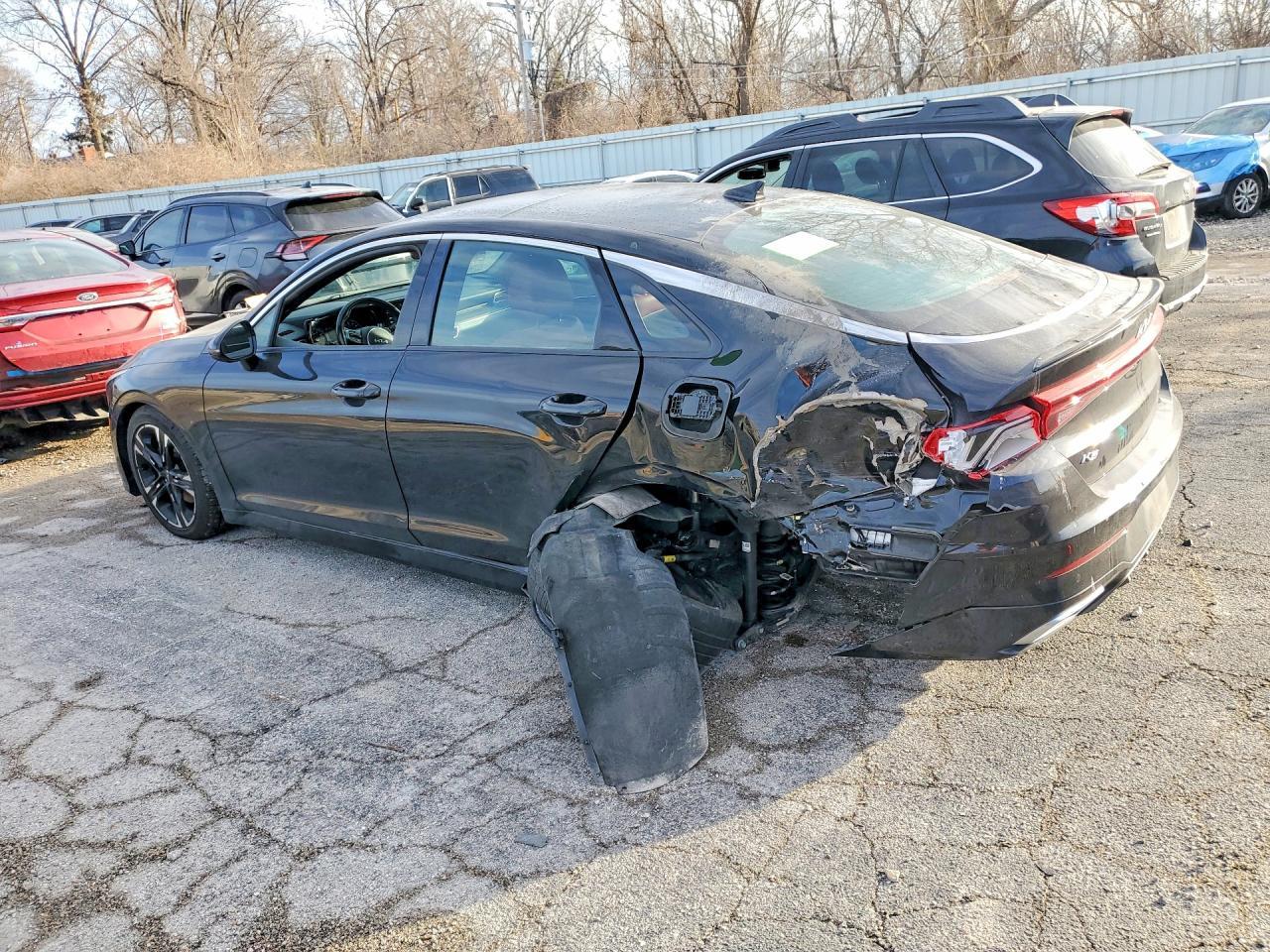 2022 KIA K5