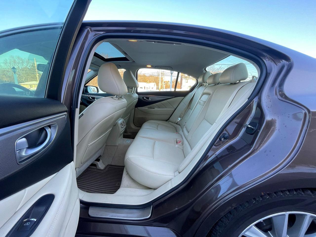 2014 INFINITI
