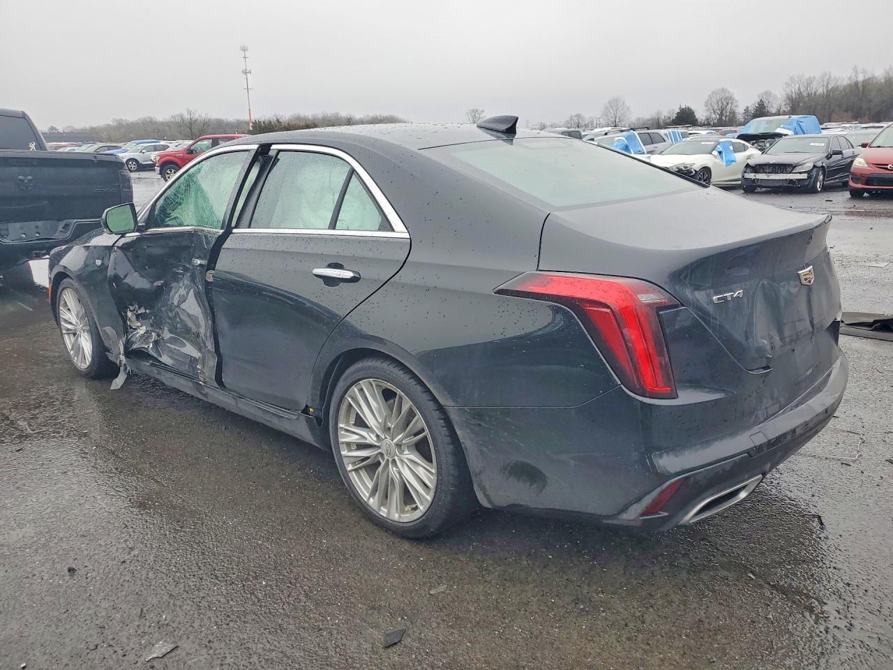 2022 CADILLAC CT4