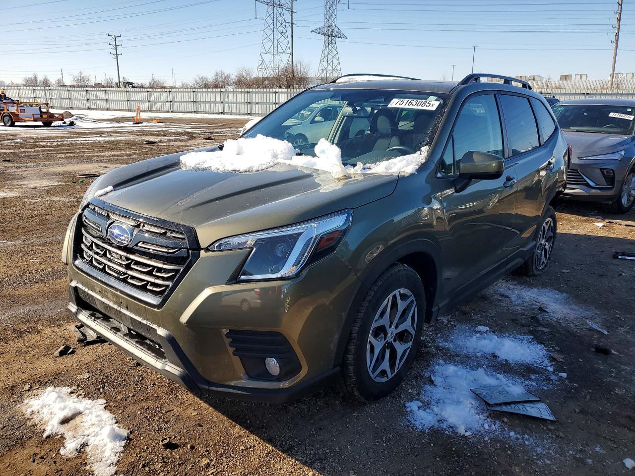 2023 SUBARU FORESTER