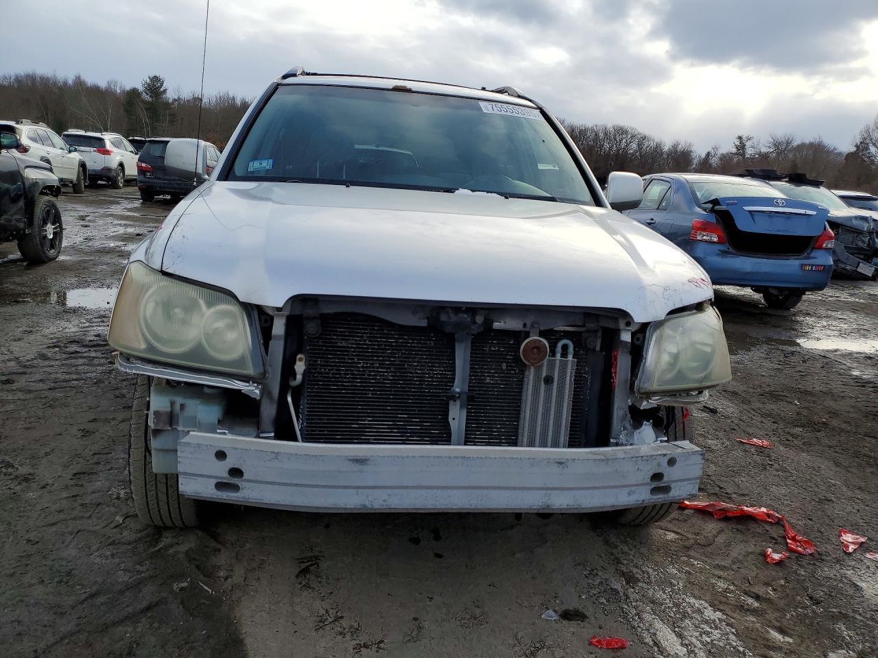 2002 TOYOTA HIGHLANDER
