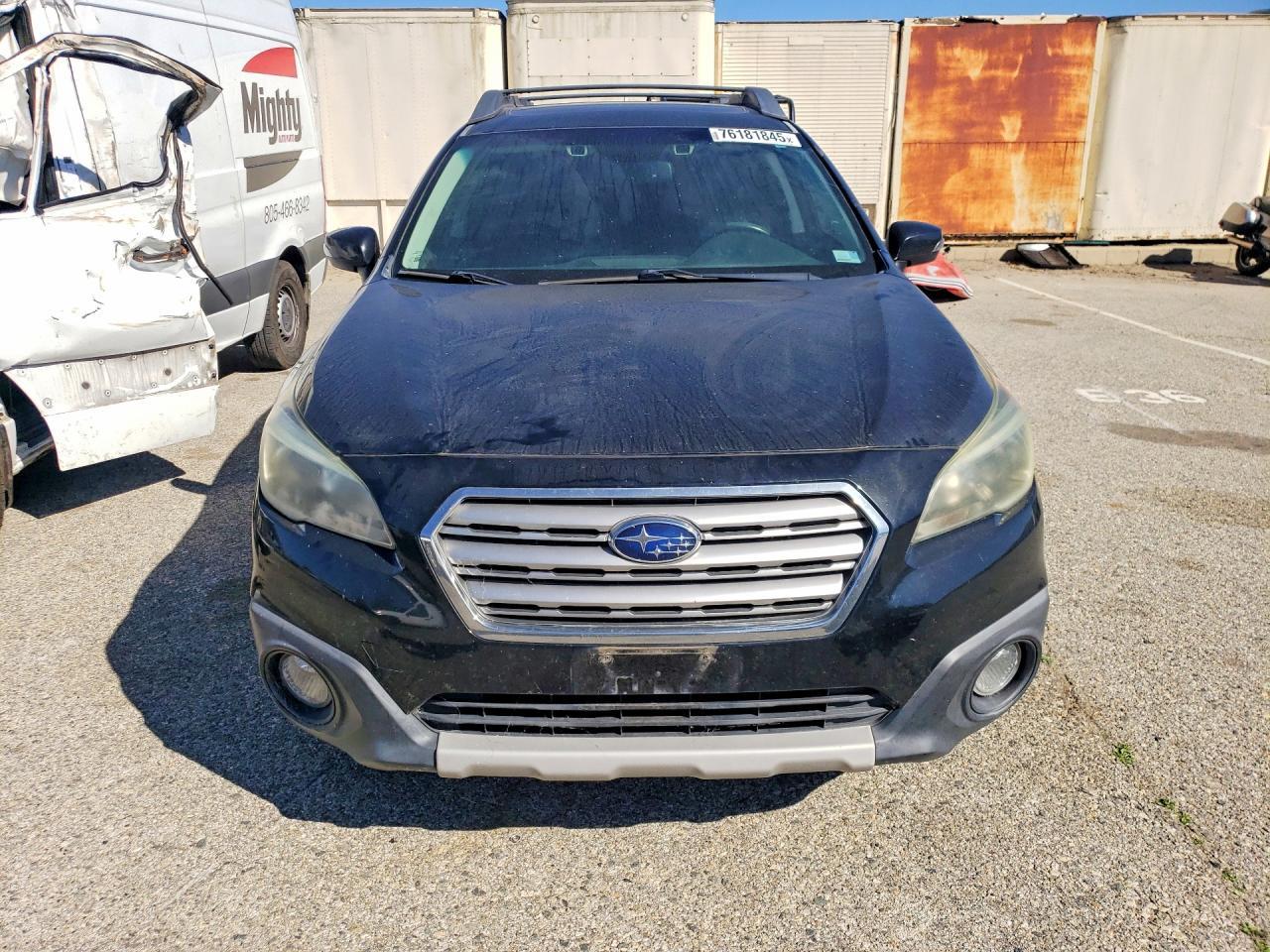 2015 SUBARU Outback
