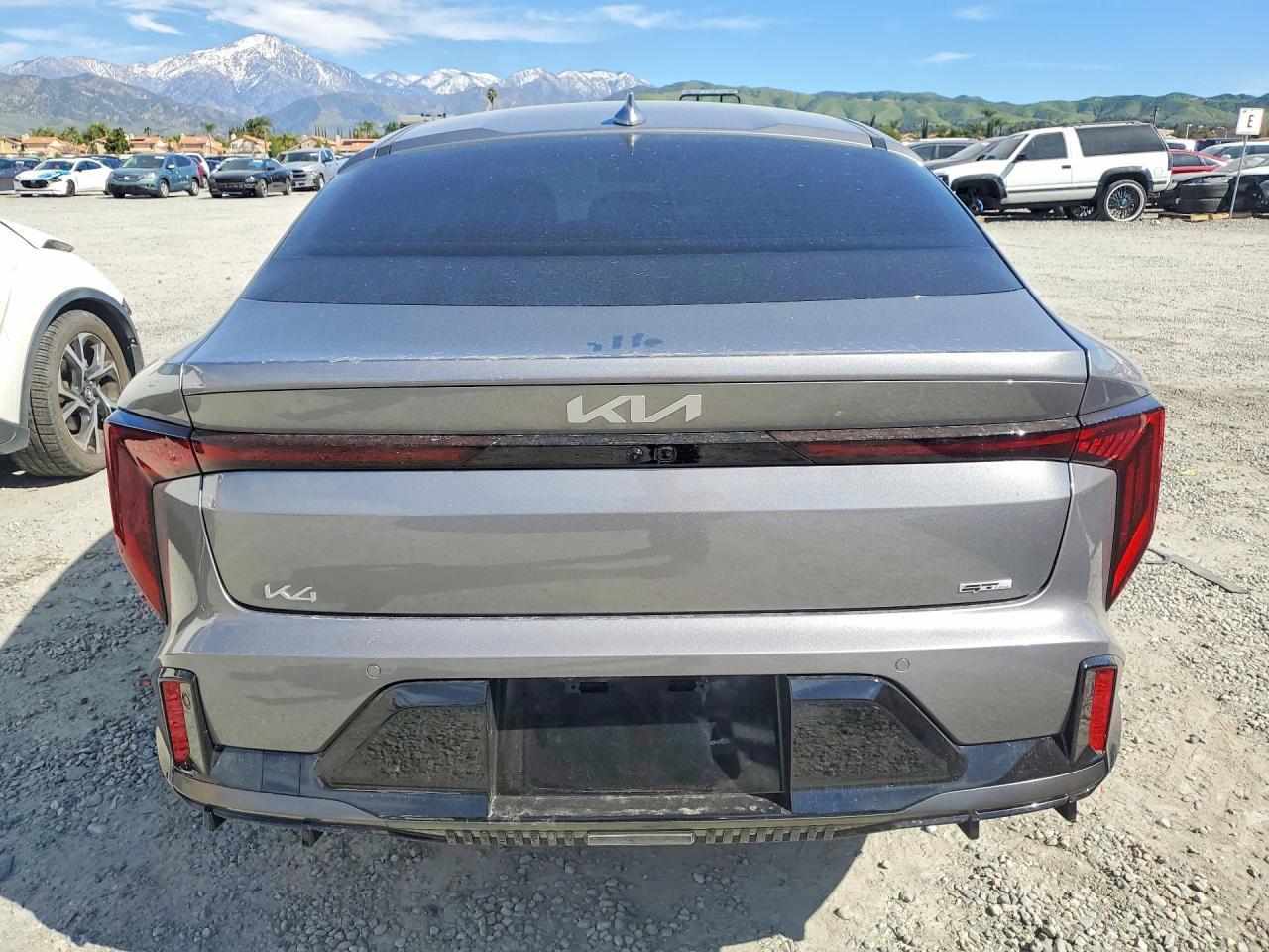 2025 KIA K4