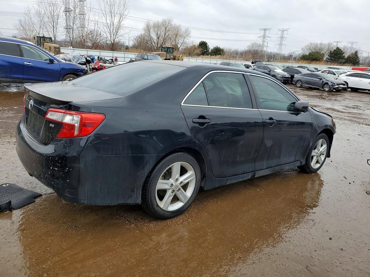 2012 TOYOTA CAMRY