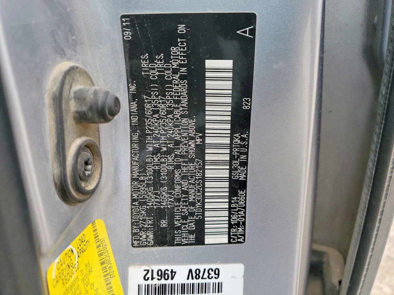 2012 TOYOTA SIENNA
