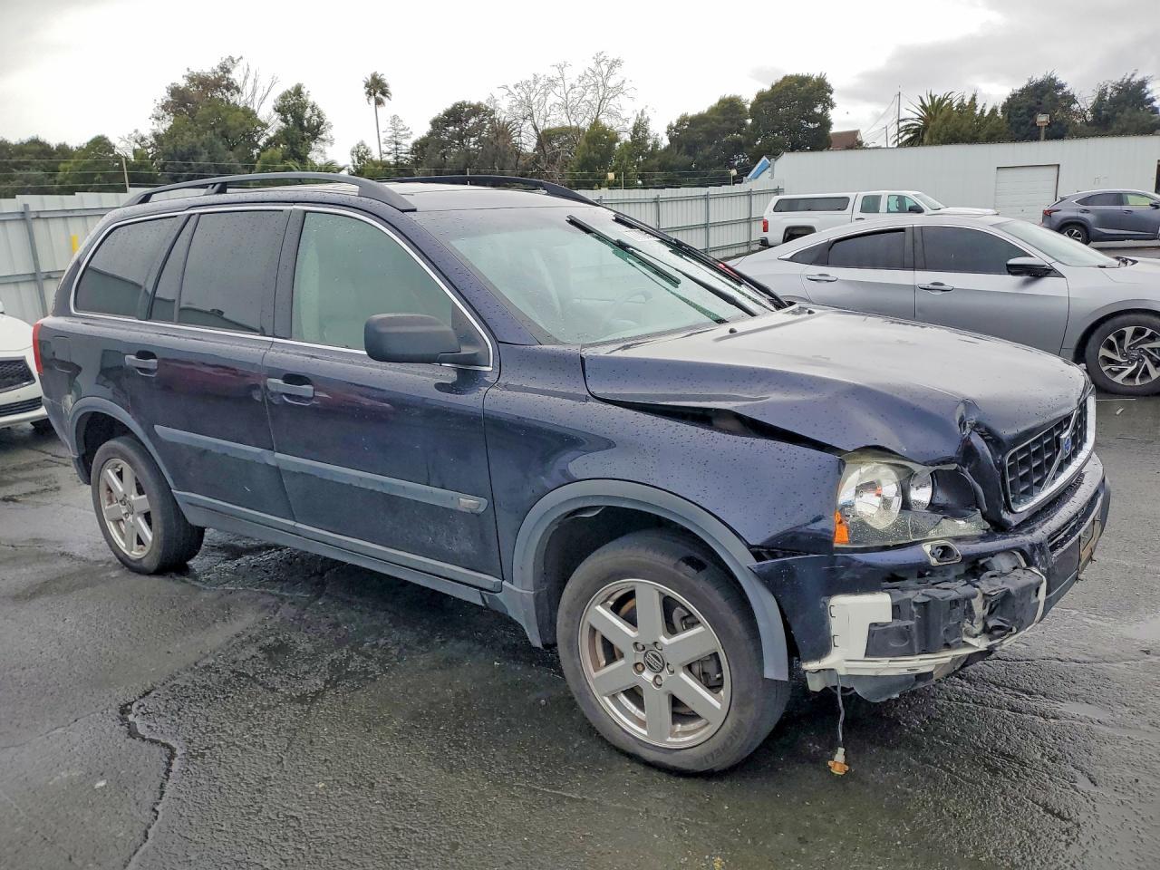 2005 VOLVO XC90