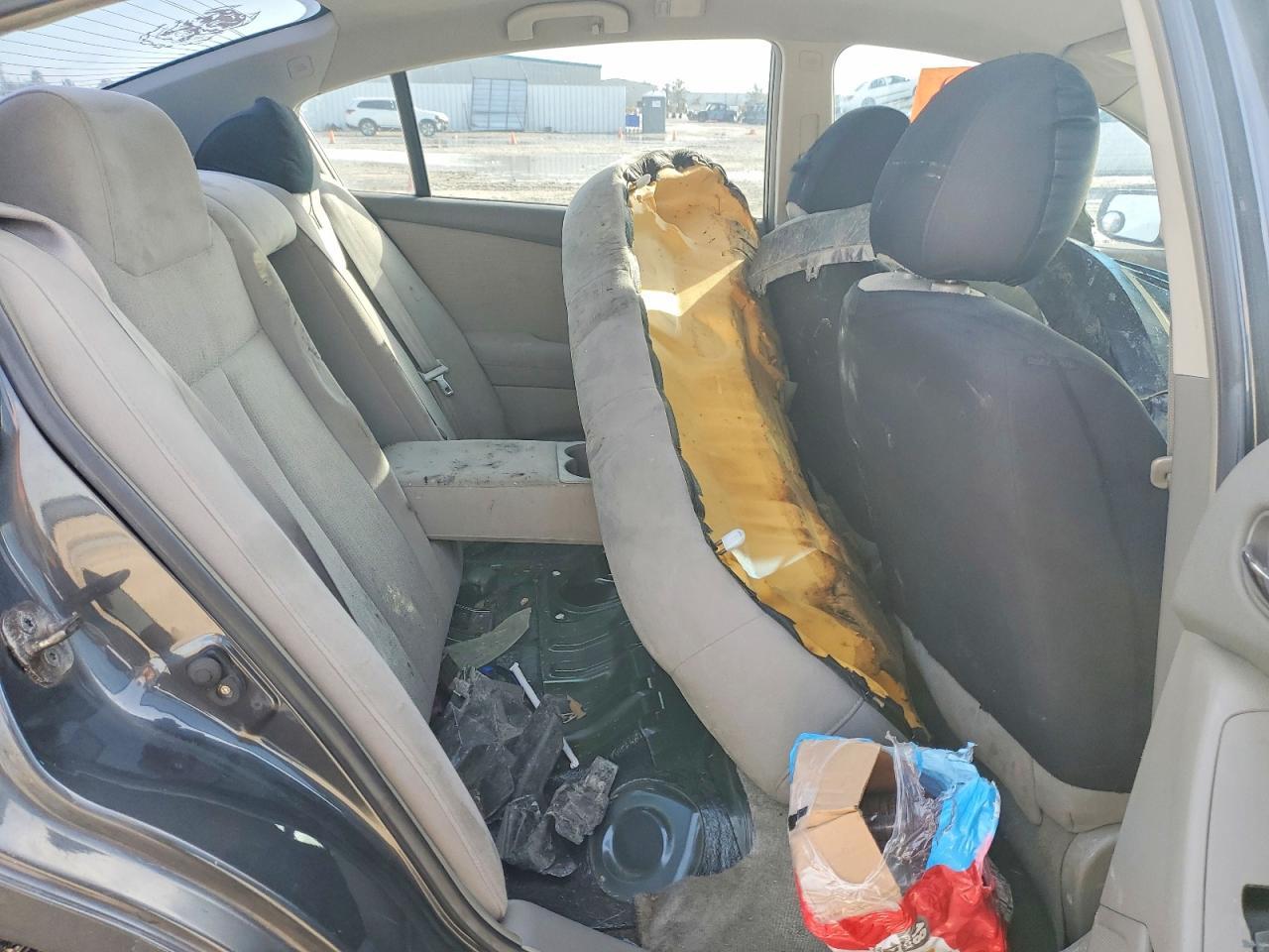2010 NISSAN ALTIMA