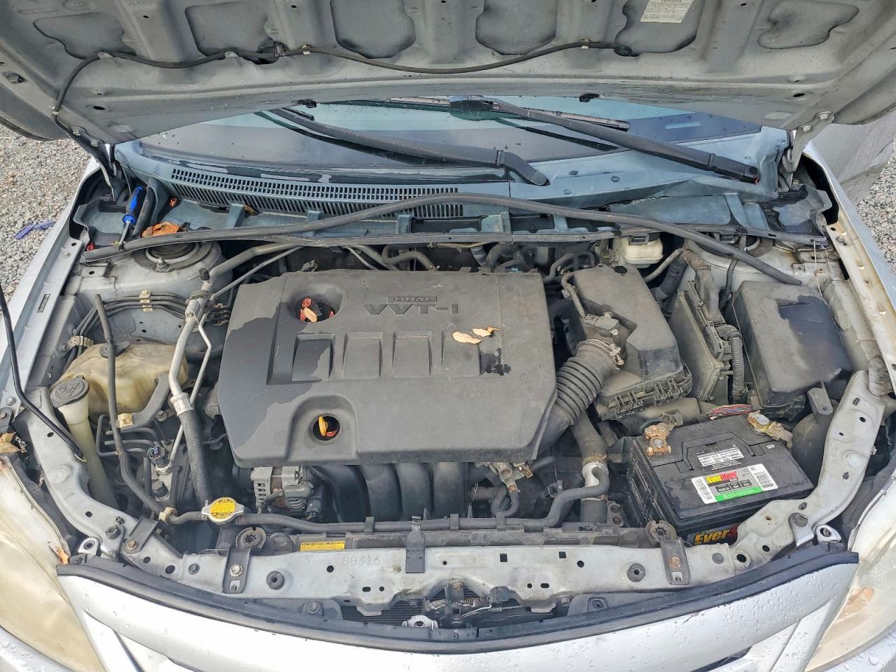 2011 TOYOTA COROLLA