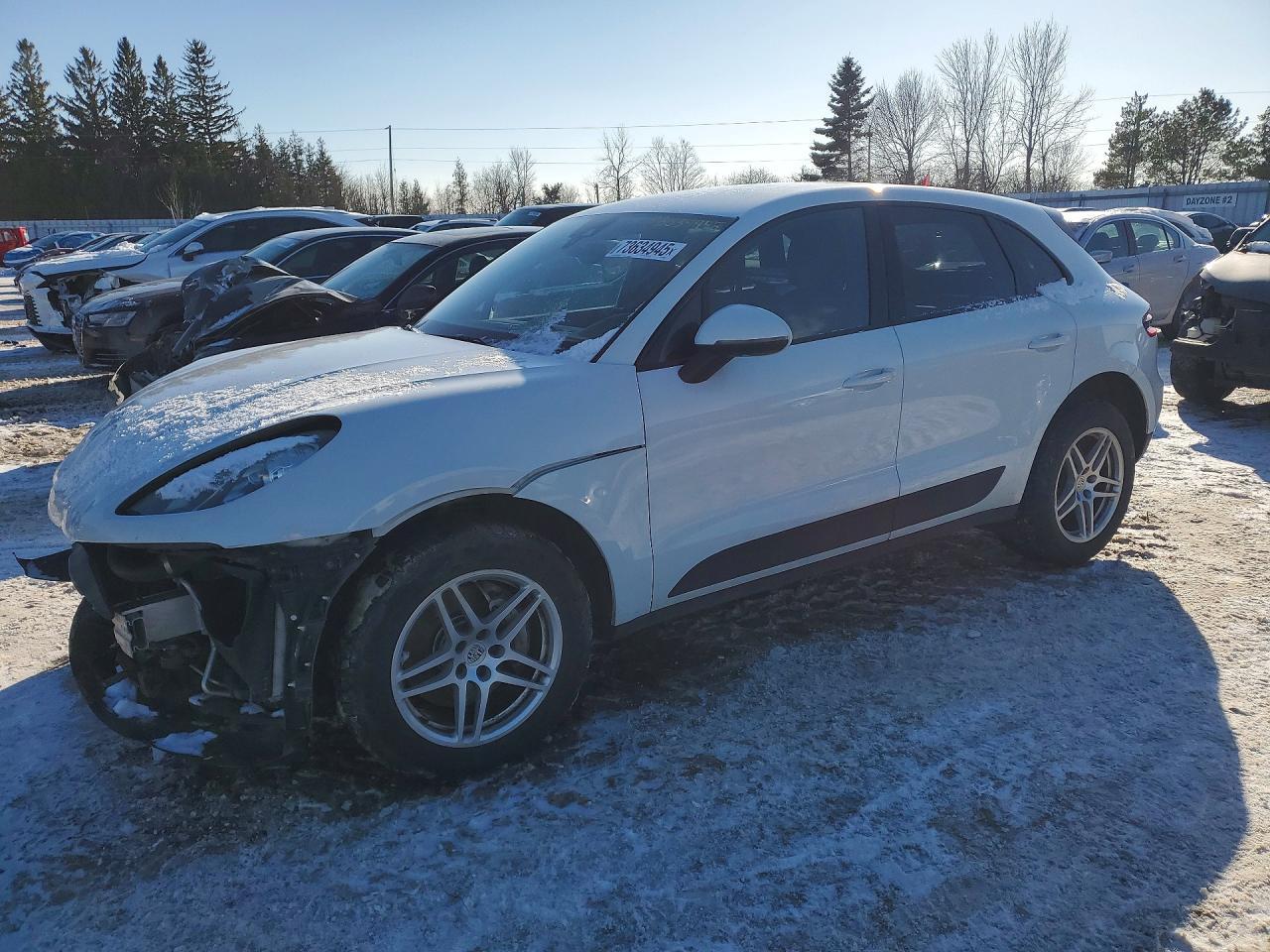2017 PORSCHE Macan