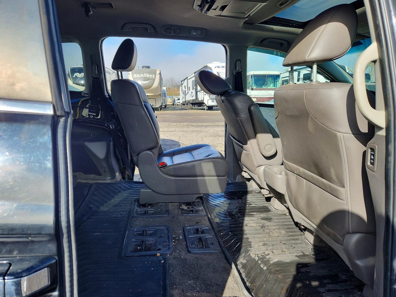2011 HONDA ODYSSEY