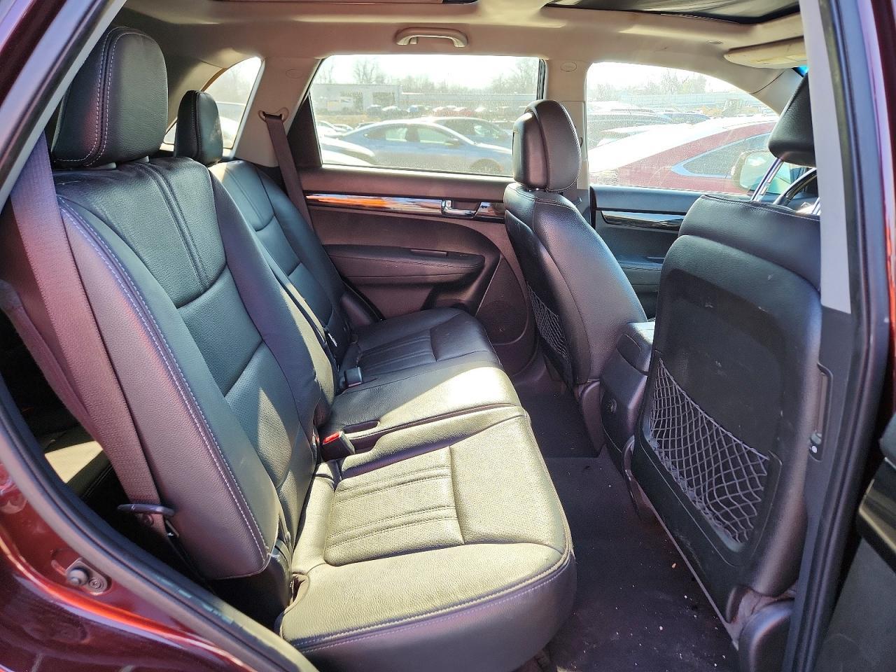 2013 KIA SORENTO