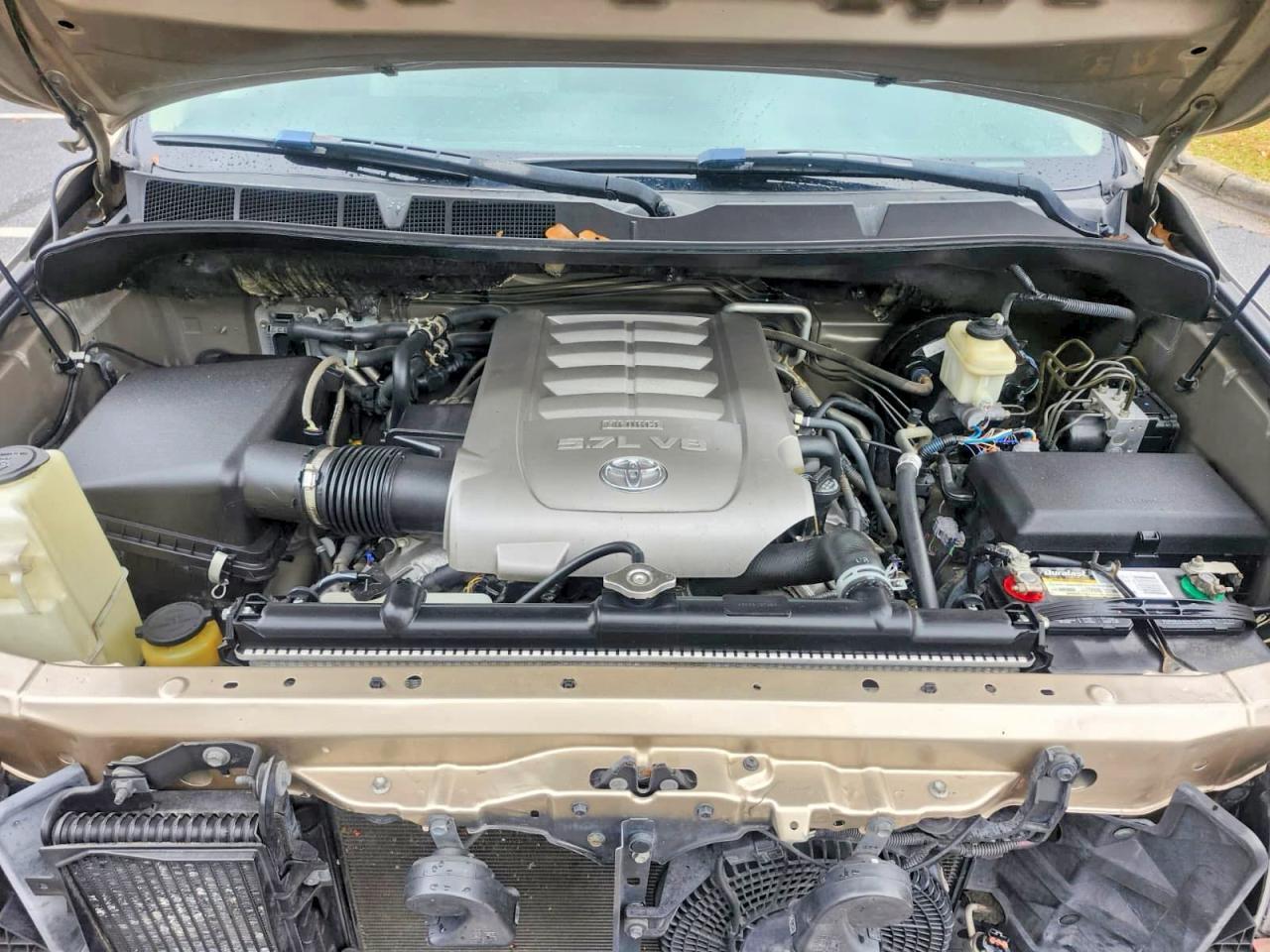 2008 TOYOTA Sequoia