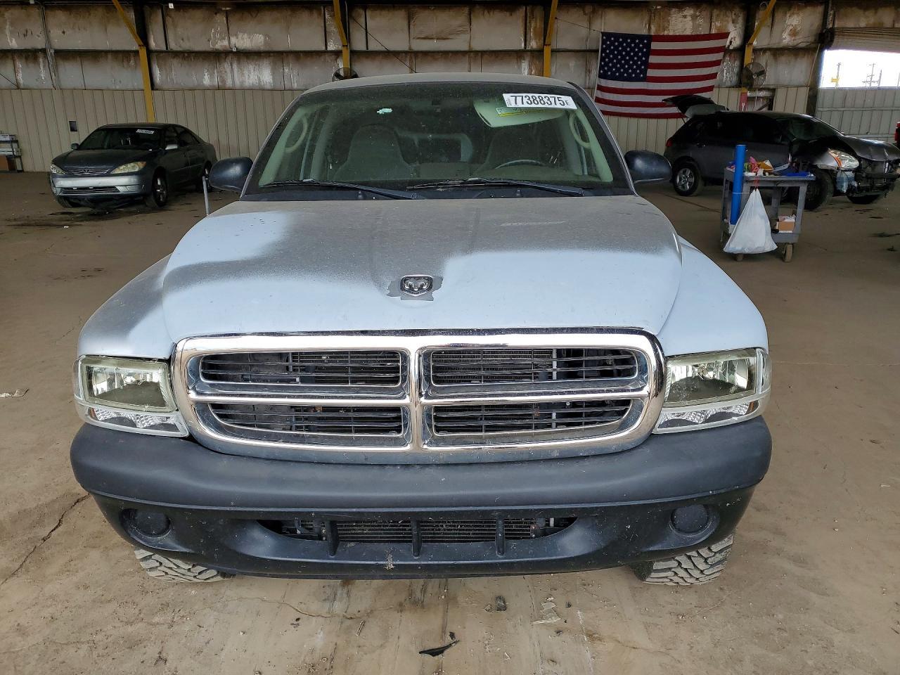 2004 DODGE Dakota