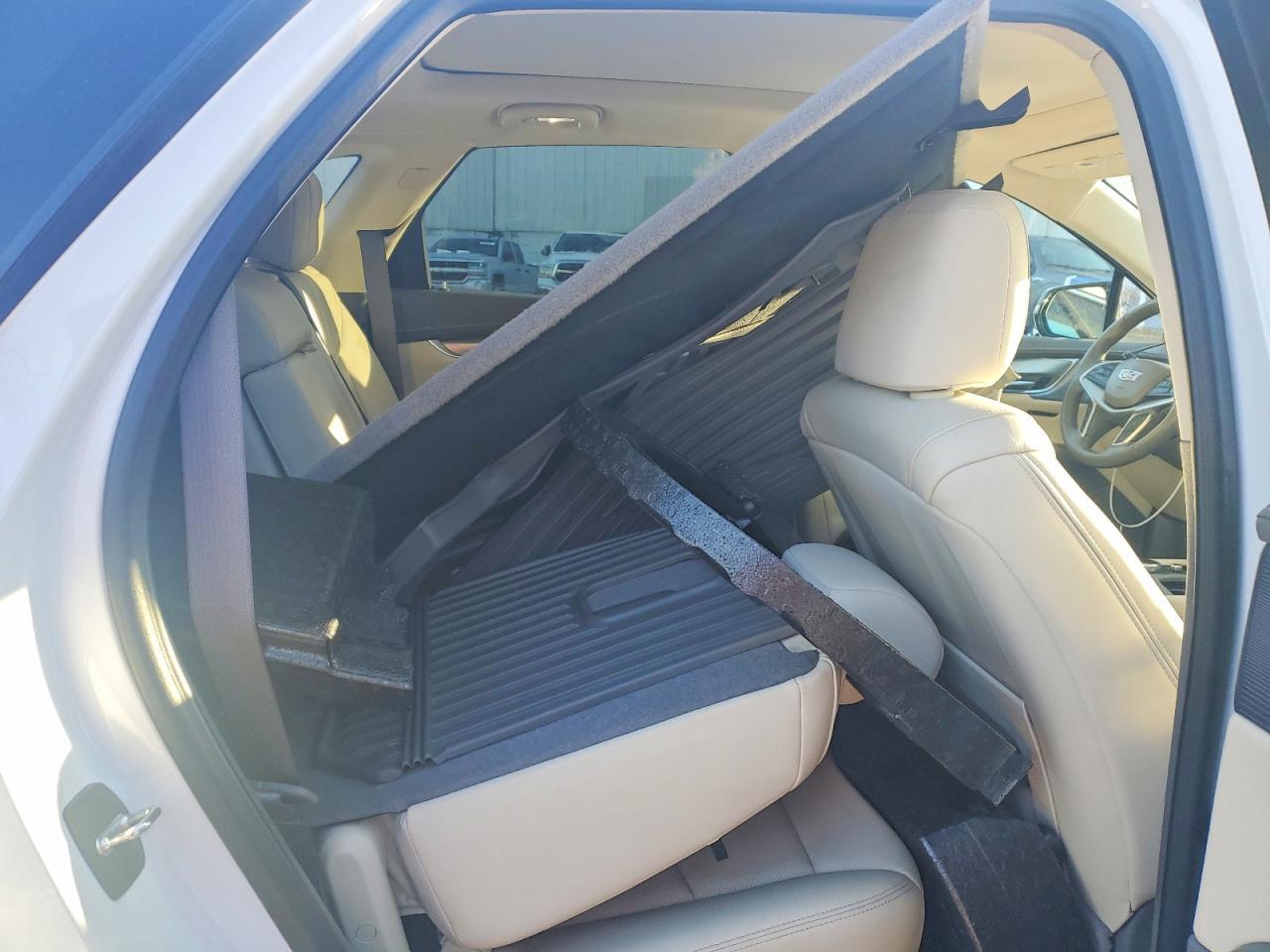 2023 CADILLAC XT5