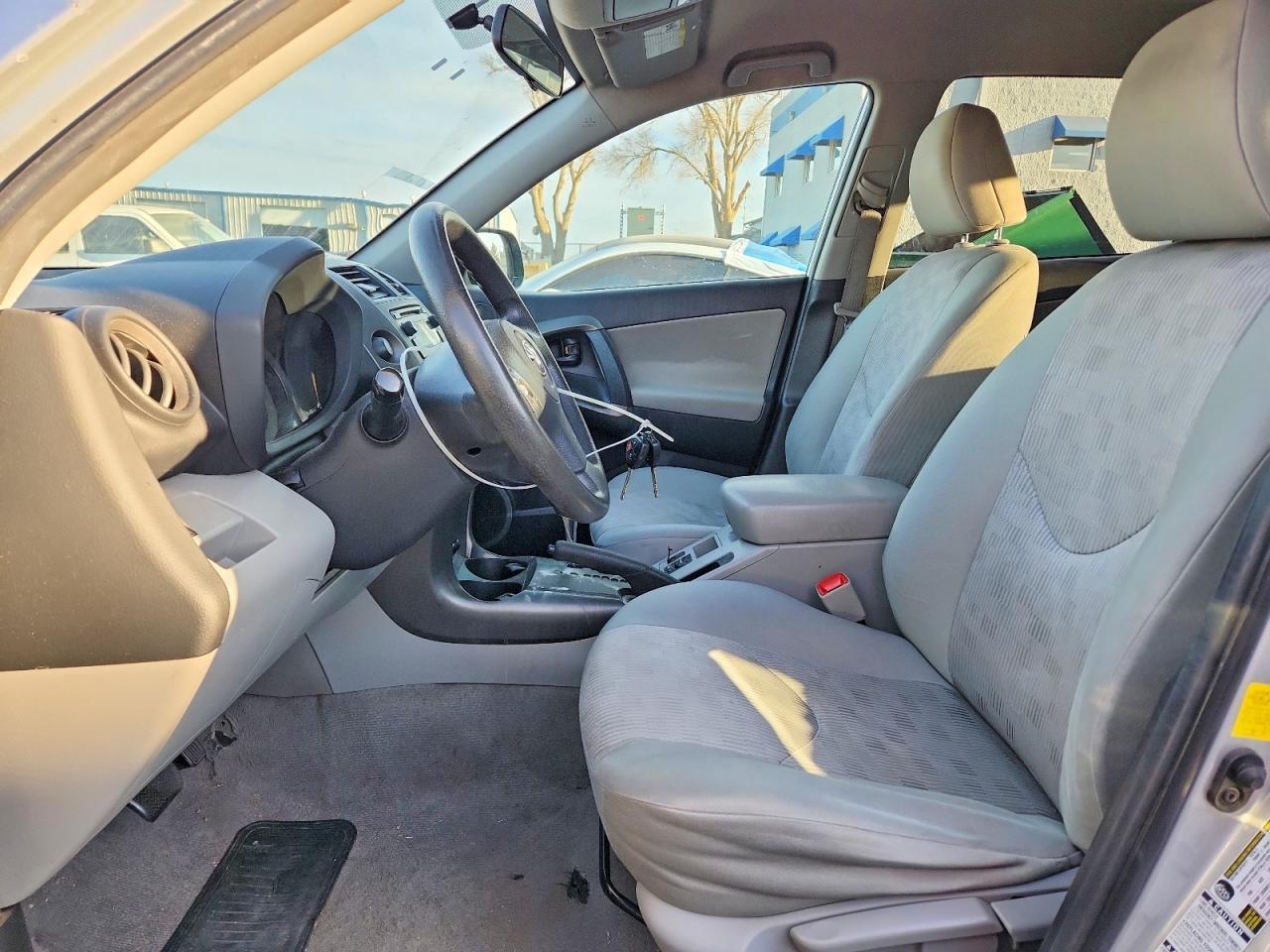2012 TOYOTA RAV4
