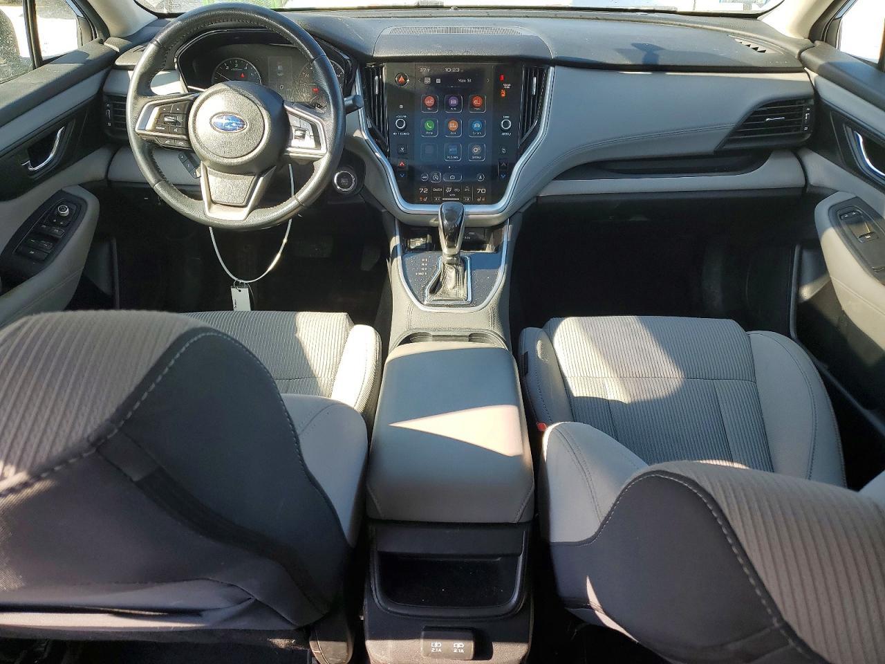2021 SUBARU Legacy