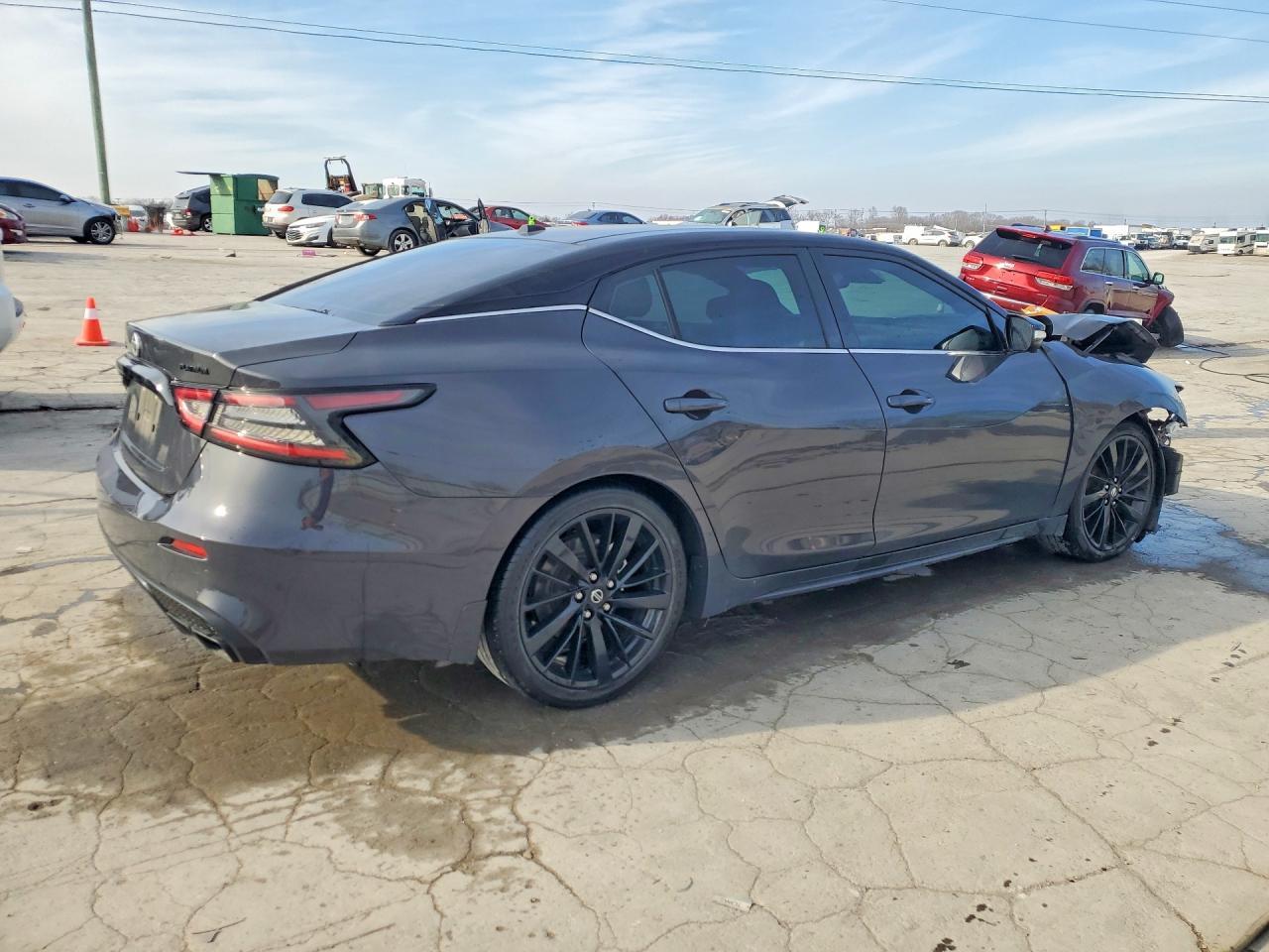 2021 NISSAN Maxima