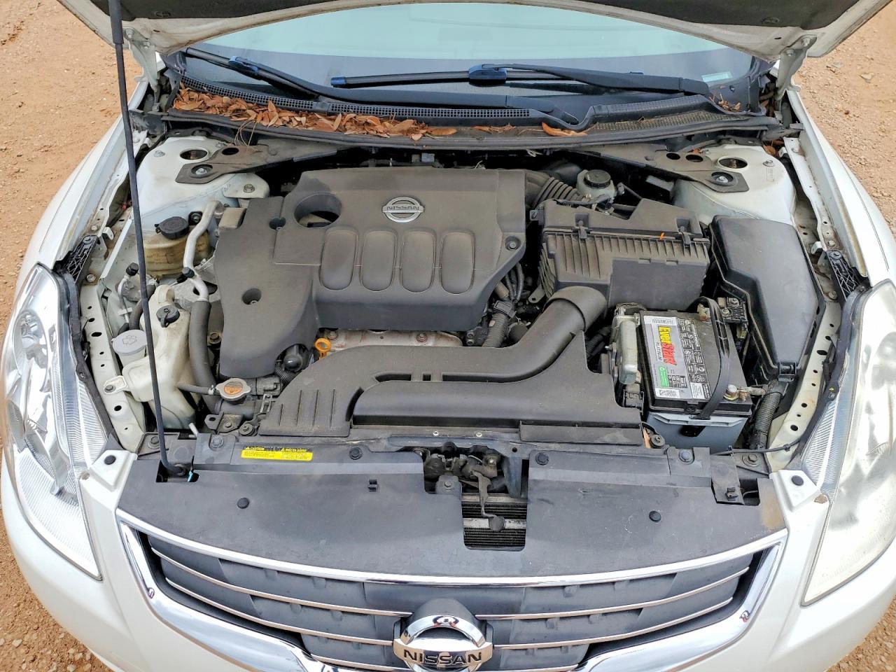 2010 NISSAN ALTIMA