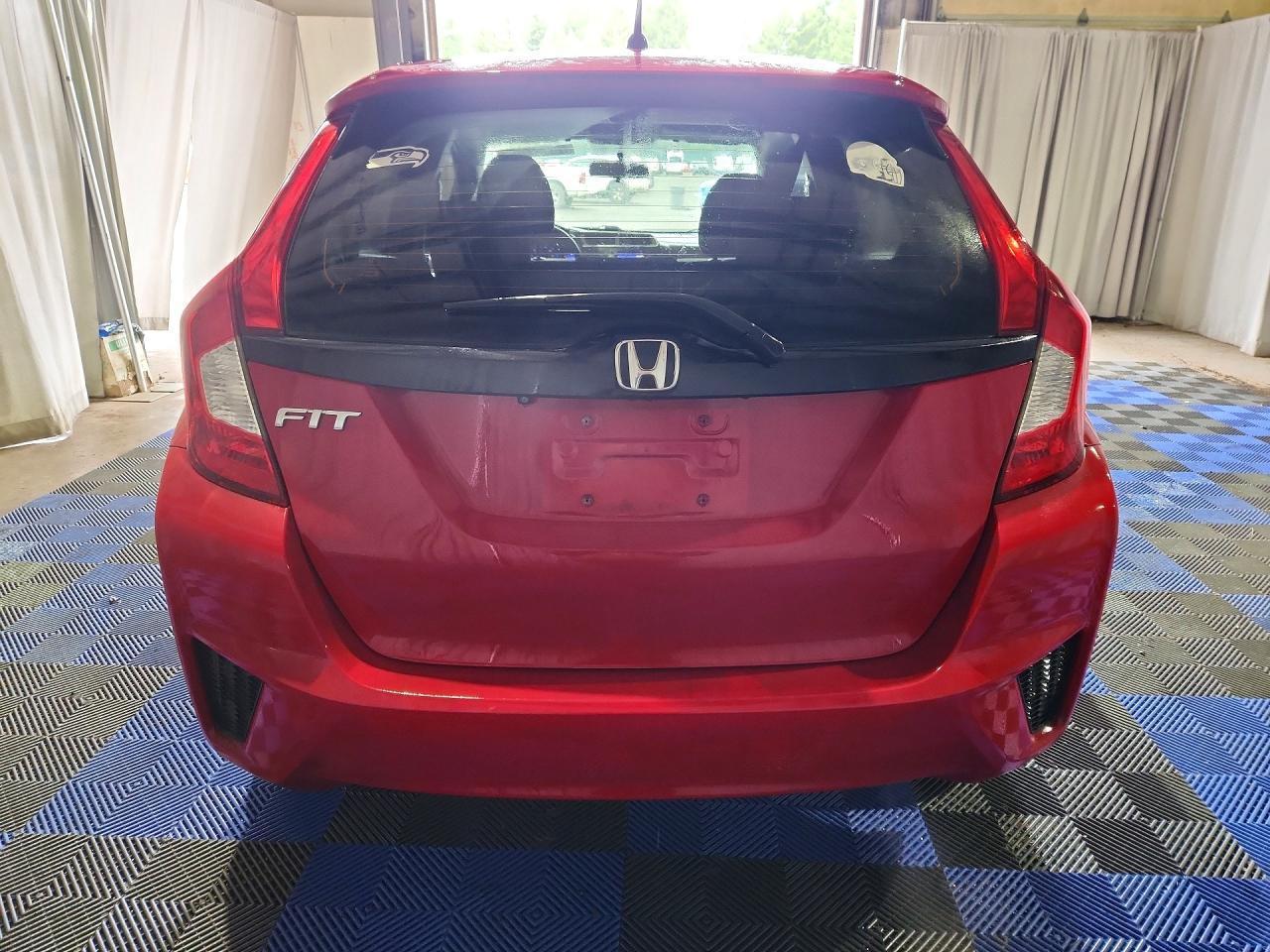 2016 HONDA FIT