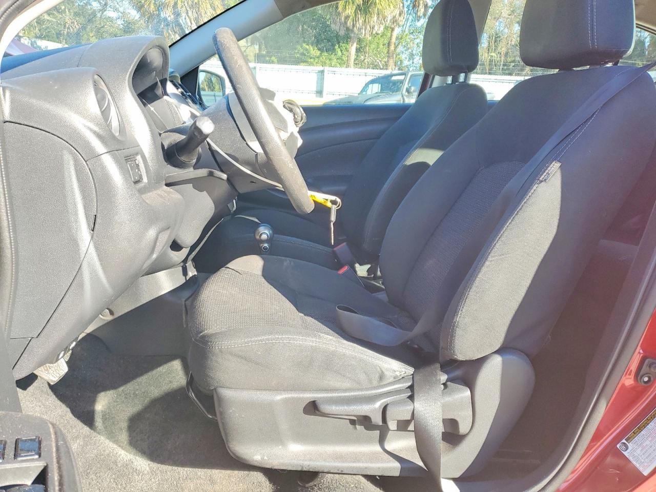 2019 NISSAN VERSA