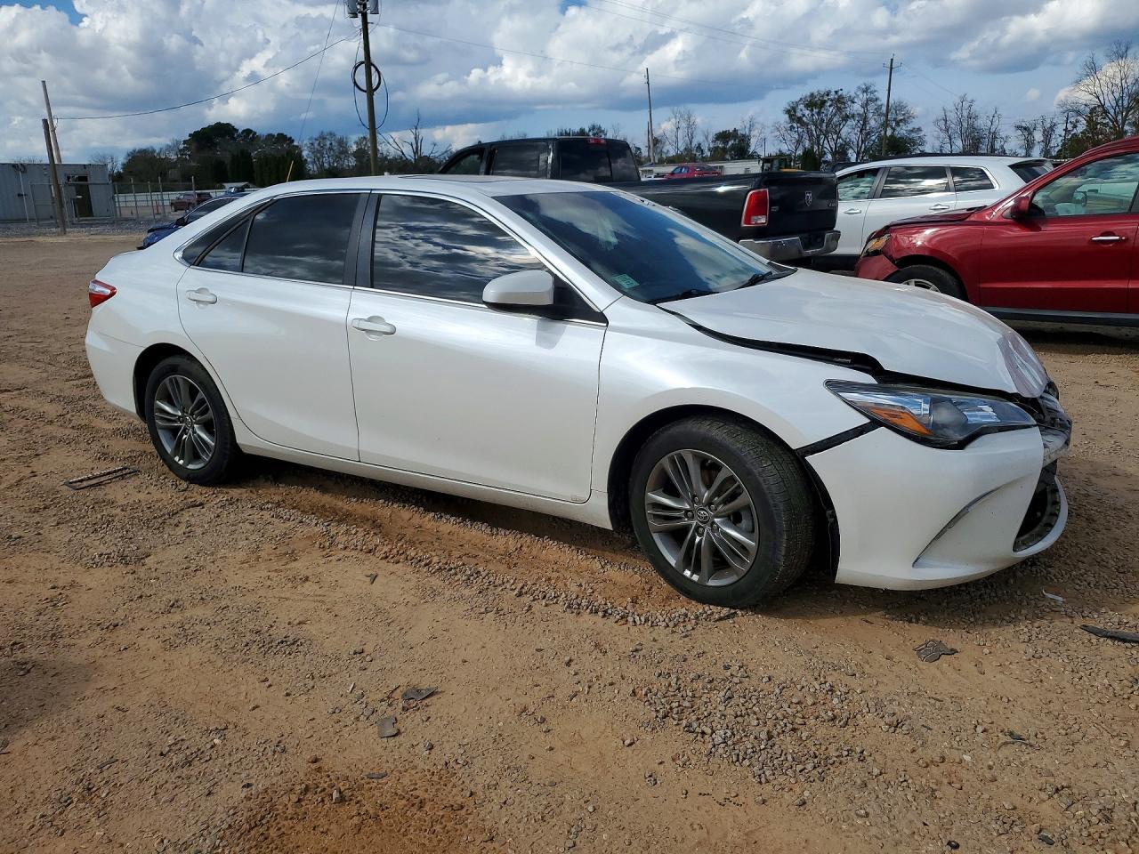 2017 TOYOTA CAMRY
