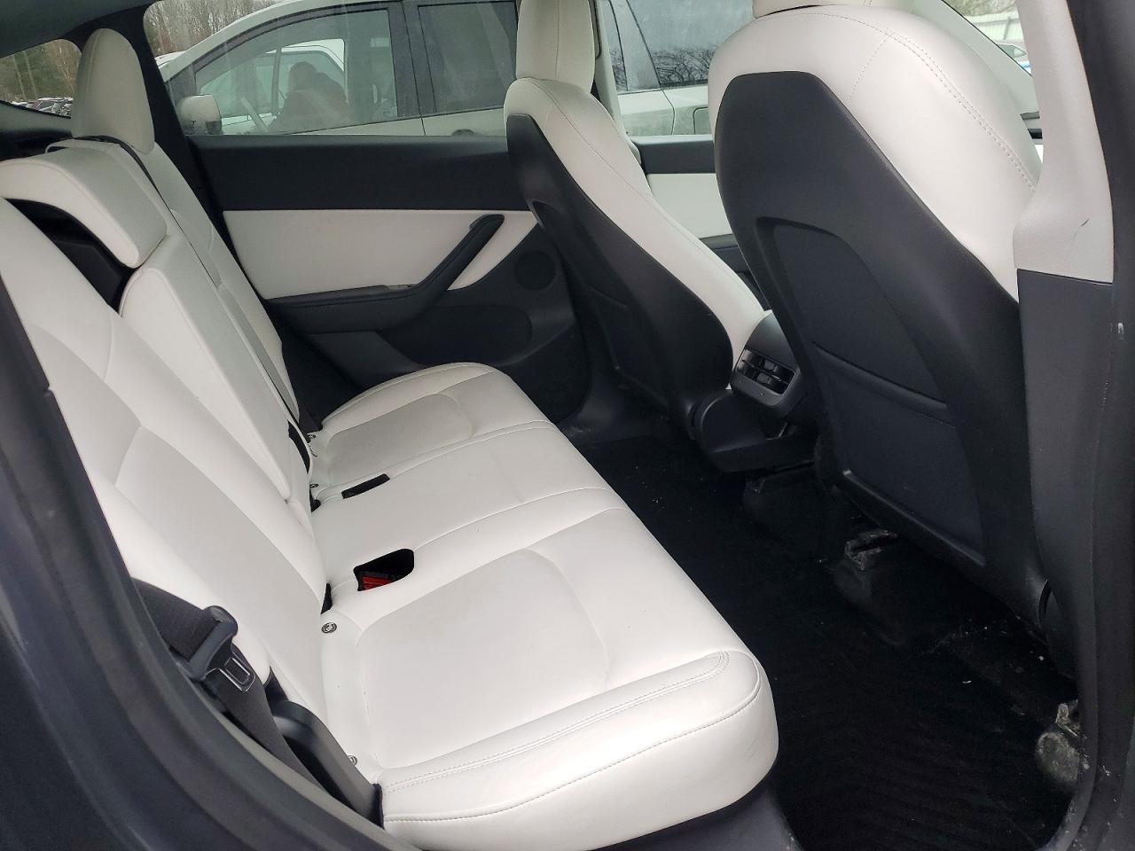 2020 TESLA MODEL Y