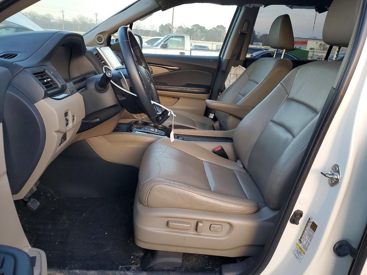 2016 HONDA PILOT