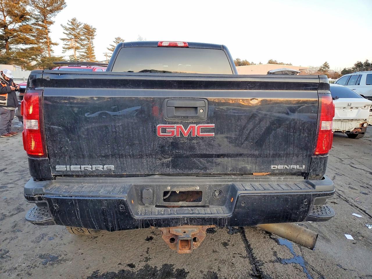 2016 GMC Sierra