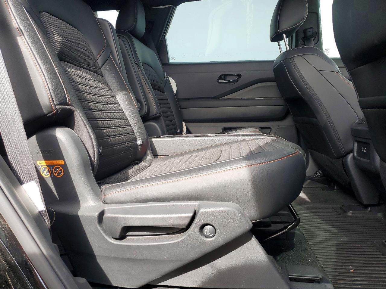 2025 NISSAN PATHFINDER