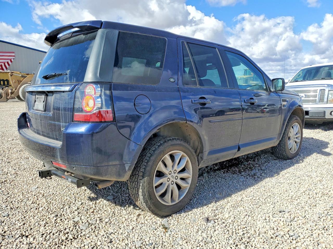 2015 LAND ROVER LR2